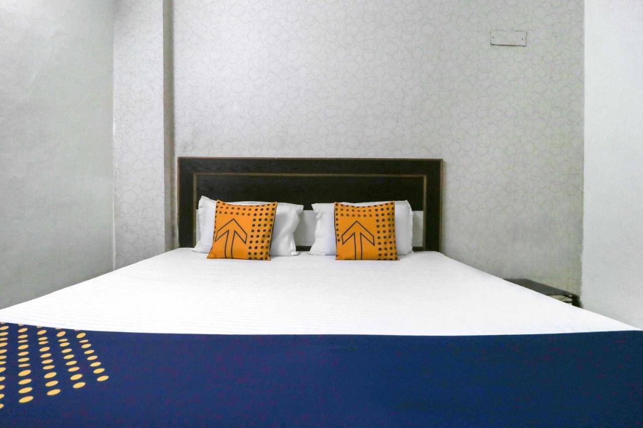 Hotel O Sun City 42 Chandigarh Bagian luar foto